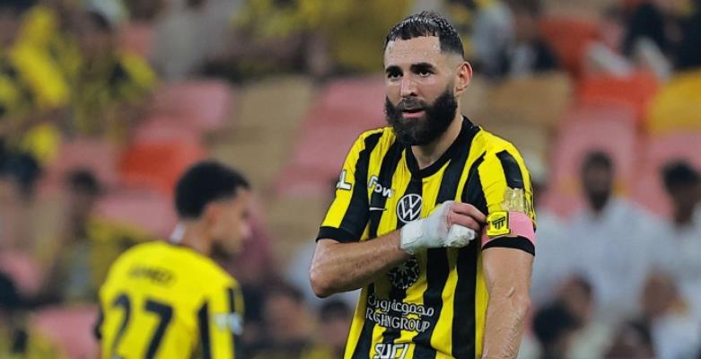 海星直播APP-喜讯!15场进9球的葡超锋霸要来中超效力,球迷看好他去上港